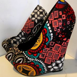 Steve Madden Retro-look Fabric Sky-high Platform Shoes Size 7.5